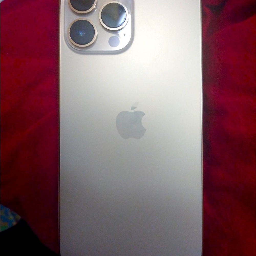 iPhone 13 pro max 128GB gold ATT